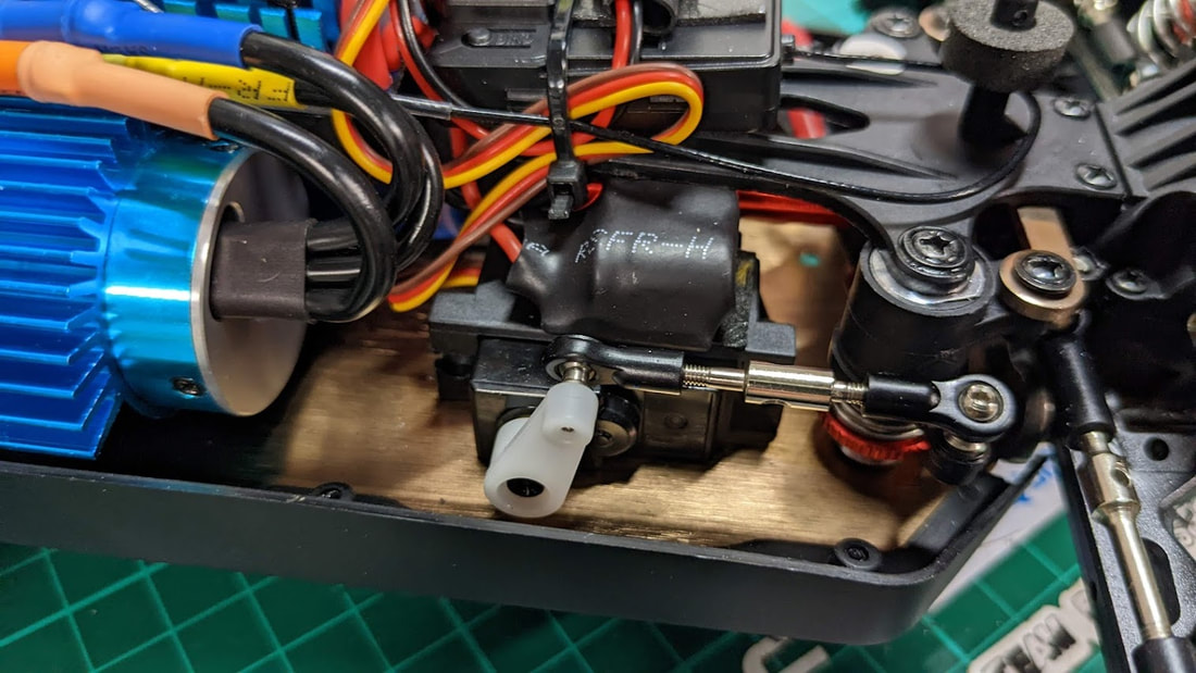 Форма кузова, успадкована від WLtoys 144001