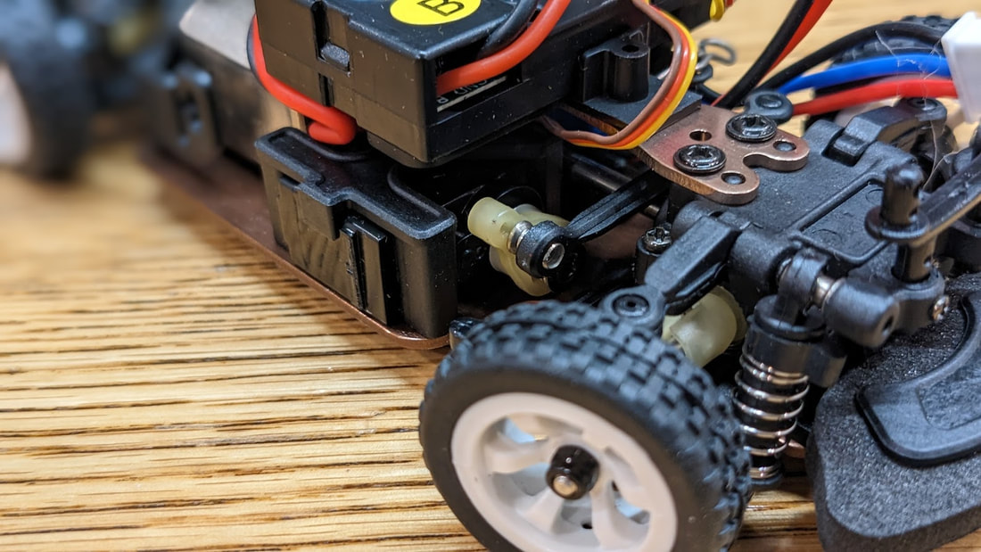 Аналогічний кермовий вузол на WLtoys 284010 – ілюстрація з джерела